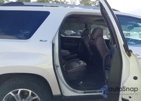 2015 GMC Acadia Slt-2 z USA, uszkodzony, nr VIN 1GKKVSKD7FJ182308